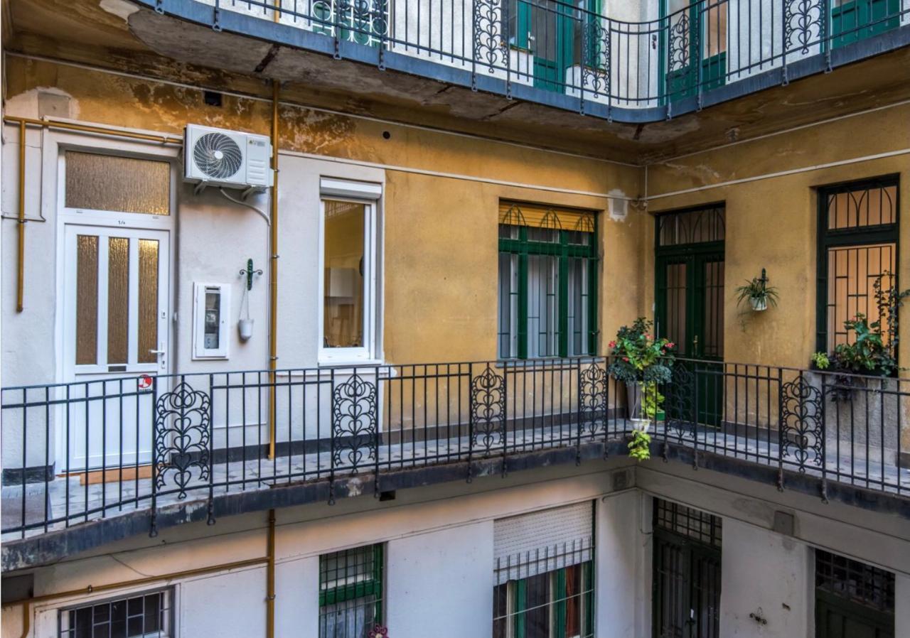 Apartamento Cozy Nest In The Heart Of Budapest Exterior foto
